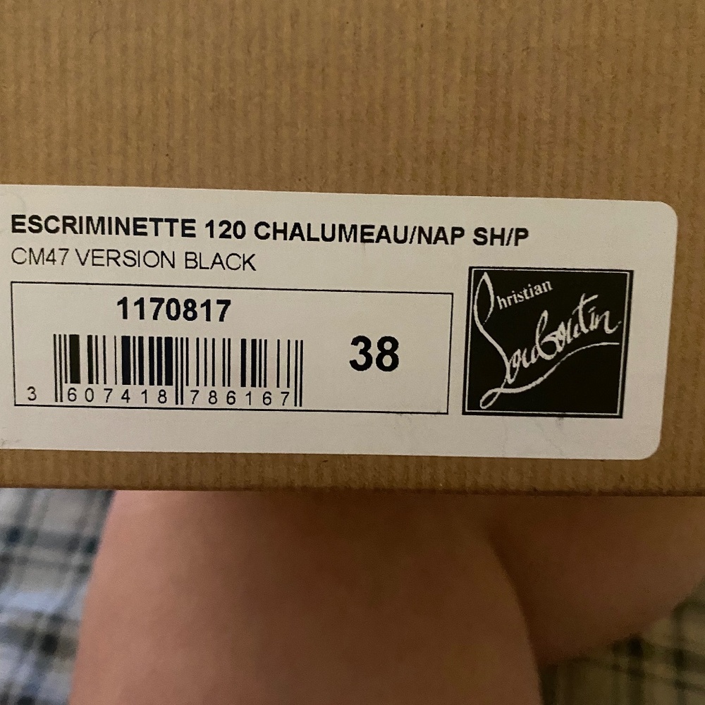 Never worn Christian Louboutins!